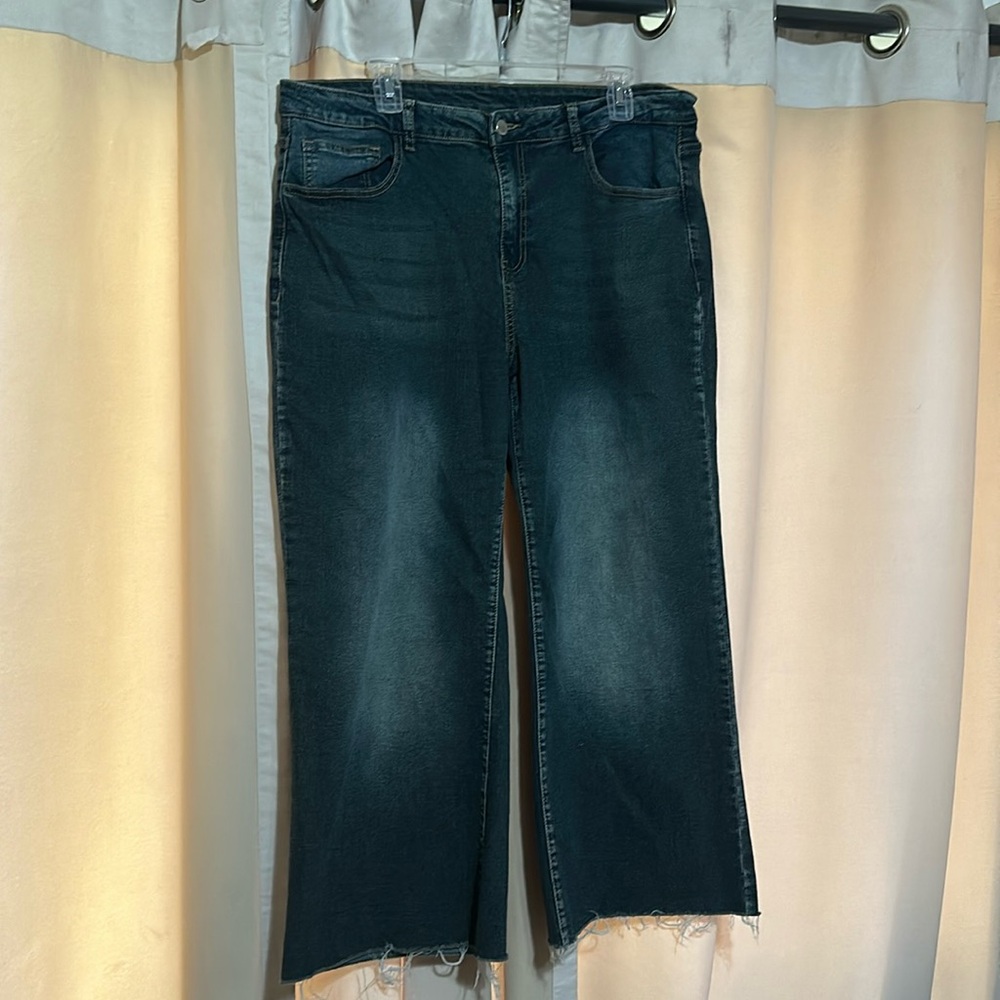Washed Rae Hem Wideleg